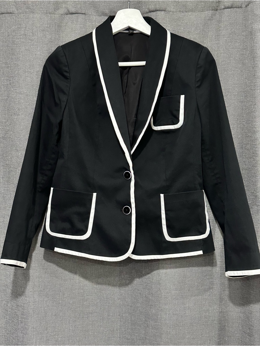 Elegant Black Blazer with White Piping - Women's Tailored Jacket